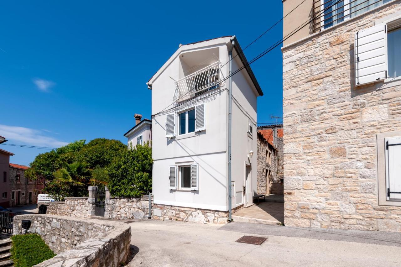 הוילה רוביני Casa Bellavista Sea View מראה חיצוני תמונה